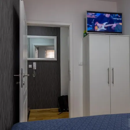 Apartman Stan Na Dan Nina - Centar