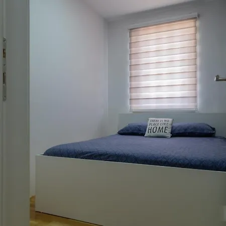 Stan Na Dan Nina - Centar Appartement *
