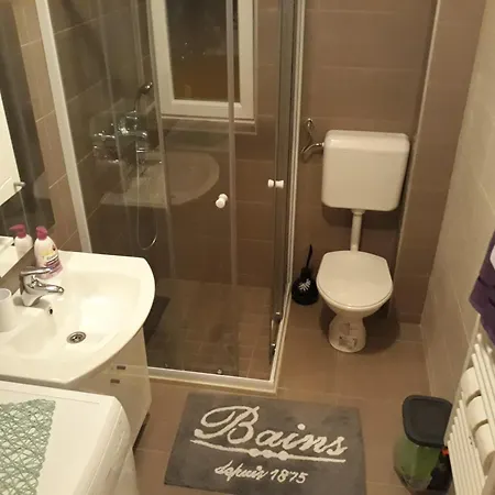 Stan Na Dan Nina - Centar Appartement