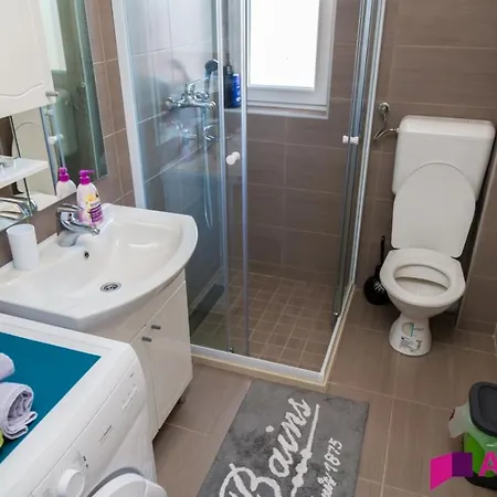 Appartement Stan Na Dan Nina - Centar