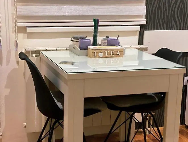 Stan Na Dan Nina - Centar *